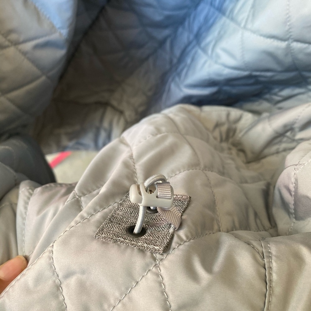 Brand new Northface women's jacket - Picture 4 of 4